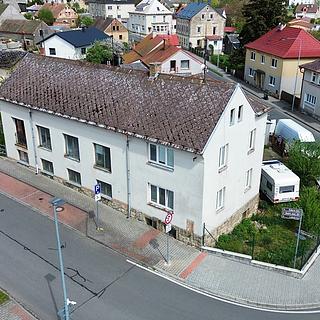 Prodej rodinného domu 260 m&sup2; Bezdružice