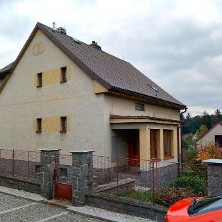 Prodej rodinného domu 207 m² Kolinec