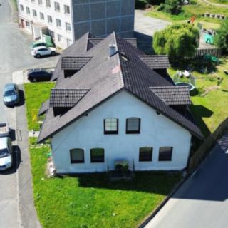 Prodej rodinného domu 280 m&sup2; Chudenín