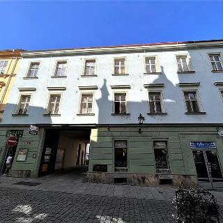 Pronájem bytu 2+1 65 m² Plzeň, Bezručova