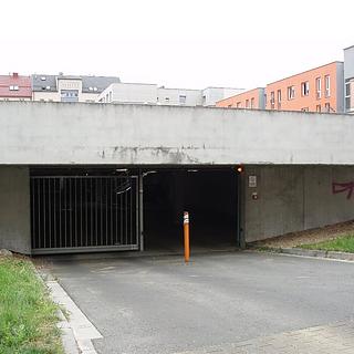 Pronájem parkovacího místa 18 m&sup2; Plzeň