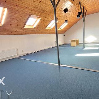 Pronájem obchodu 140 m&sup2; Frýdek-Místek