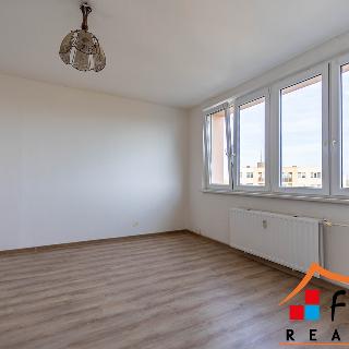 Pronájem bytu 1+1 33 m² Ostrava