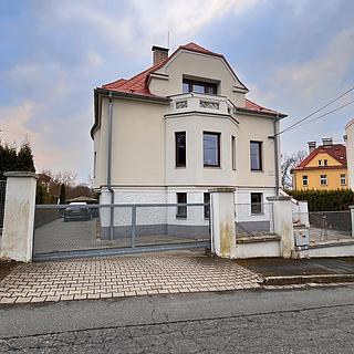 Prodej rodinného domu 310 m&sup2; Ostrava