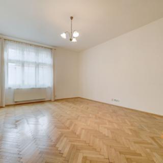 Pronájem bytu 2+1 65 m² Praha Bubeneč, Verdunská