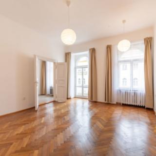 Pronájem bytu 3+1 83 m² Praha, Budečská