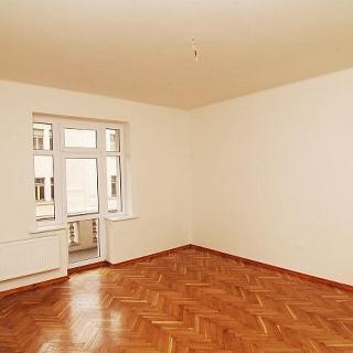 Pronájem bytu 3+1 95 m² Praha, Liborova