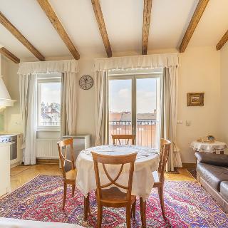 Pronájem bytu 1+kk a garsoniéry 41 m² Praha, Italská