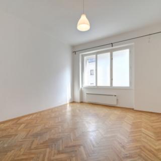 Pronájem bytu 1+kk, garsoniery 32 m² Praha