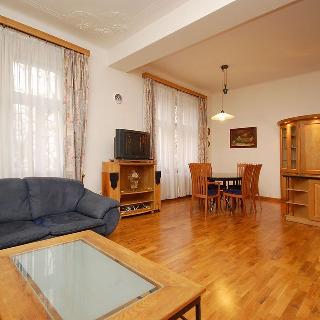 Pronájem bytu 2+kk 80 m² Praha, Lužická