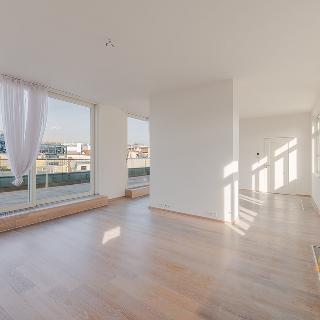 Pronájem bytu 3+1 117 m² Praha, Jungmannova