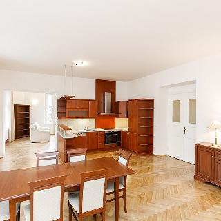 Pronájem bytu 3+1 136 m² Praha, Chorvatská