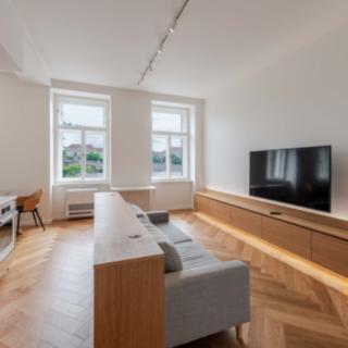 Pronájem bytu 2+kk 56 m² Praha, Hořejší nábřeží