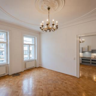Pronájem kanceláře 110 m² Praha