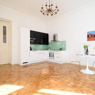 Pronájem bytu 3+kk 86 m² Praha, Anny Letenské