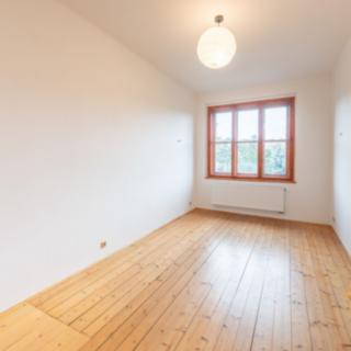 Pronájem bytu 2+1 55 m² Praha Vršovice, Ruská