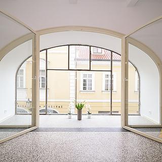 Pronájem obchodu 76 m&sup2; Praha