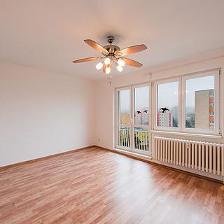 Pronájem bytu 3+kk 55 m&sup2; Praha