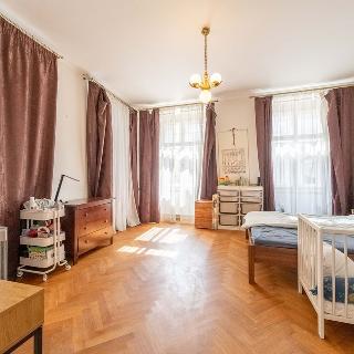 Pronájem bytu 2+kk 67 m² Praha, Mikulandská