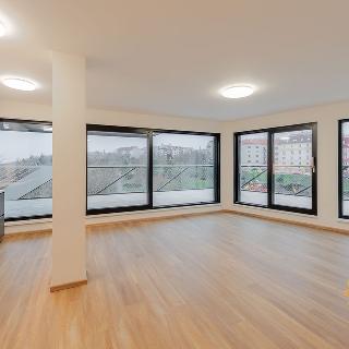 Pronájem bytu 4+kk 102 m² Praha, Podlipného