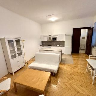 Pronájem bytu 2+kk 71 m² Praha, Štěpánská