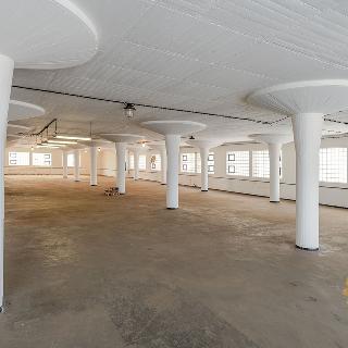 Pronájem skladu 770 m² Praha, Vlastina