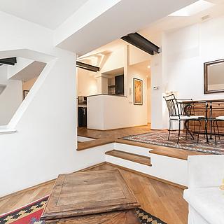 Pronájem bytu 3+1 126 m&sup2; Praha