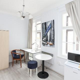 Pronájem bytu 1+kk a garsoniéry 19 m² Praha, Cimburkova