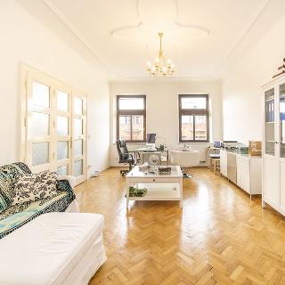 Pronájem bytu 3+1 116 m² Praha, Štěpánská