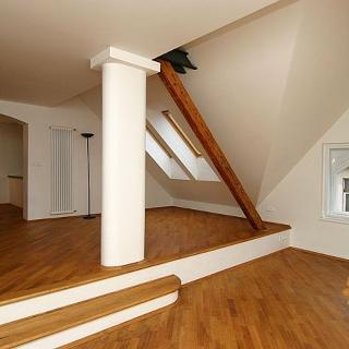 Pronájem bytu 3+kk 135 m² Praha, Odborů