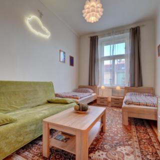 Pronájem bytu 1+1 40 m² Praha