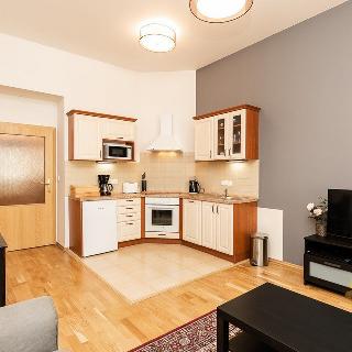 Pronájem bytu 2+kk 40 m² Praha, Na Kozačce