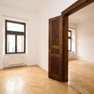 Pronájem kanceláře 63 m² Praha