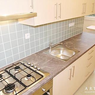 Pronájem bytu 2+1 60 m&sup2; Brno
