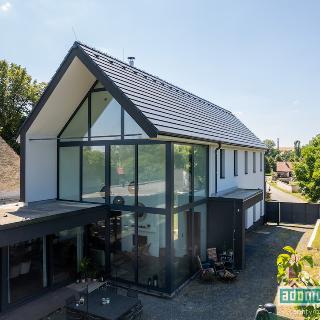 Prodej rodinného domu 237 m² Černěves, 40