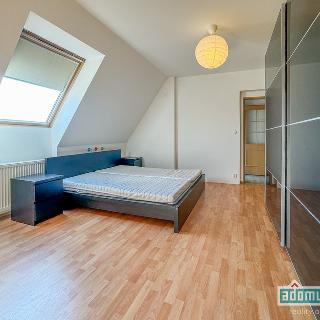 Pronájem bytu 3+kk 74 m² Rudná, Hořelická