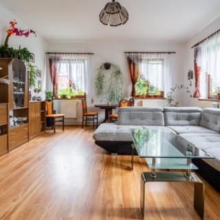 Prodej rodinného domu 195 m² Volary