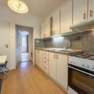 Pronájem bytu 2+1 61 m² Praha, Ortenovo náměstí
