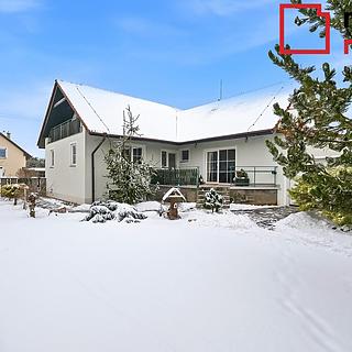 Prodej rodinného domu 321 m&sup2; Náklo