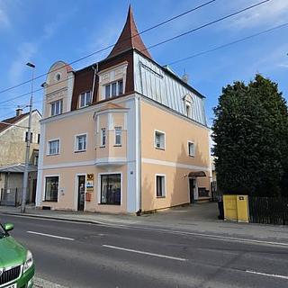 Prodej bytu 3+kk 88 m² Velká Hleďsebe