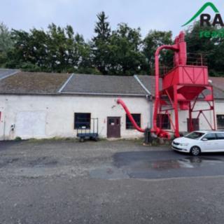 Pronájem výrobního objektu 280 m² Bor