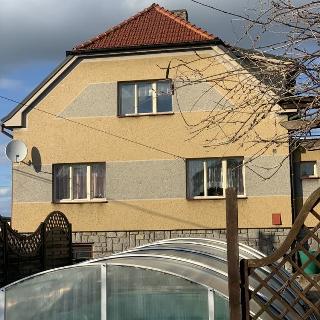 Prodej rodinného domu 184 m² Libice nad Cidlinou