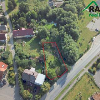 Prodej stavební parcely 619 m² Tisová