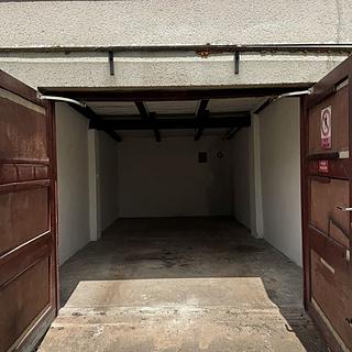 Prodej garáže 24 m&sup2; Broumov