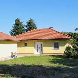 Prodej rodinného domu 100 m² Břeclav, Břeclavská