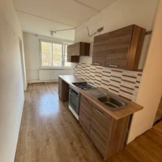 Prodej bytu 3+1 77 m² Chomutov, Kamenná