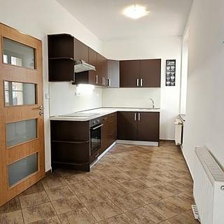 Pronájem bytu 1+kk, garsoniery 33 m&sup2; Tachov