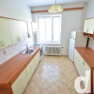 Pronájem bytu 2+1 70 m² Praha