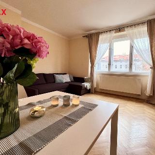 Pronájem bytu 2+1 44 m² Praha, Kozí