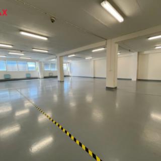 Pronájem skladu 224 m² Praha Horní Počernice, Ve žlíbku